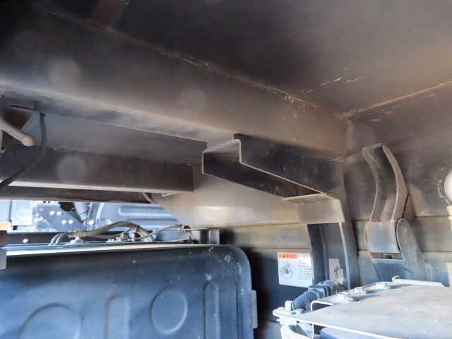 日野プロフィアダンプ大型（10t）[写真12]