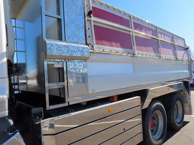 日野プロフィアダンプ大型（10t）[写真27]