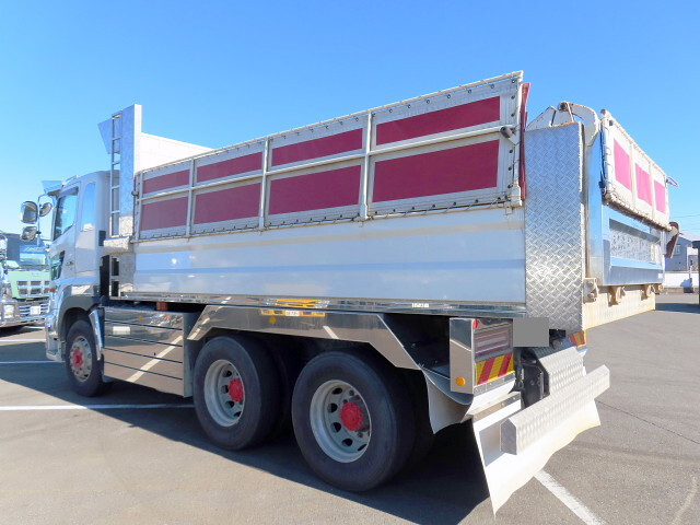 日野プロフィアダンプ大型（10t）[写真03]