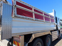 日野プロフィアダンプ大型（10t）[写真32]