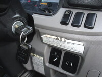 三菱ふそうキャンター平ボディ小型（2t・3t）[写真25]