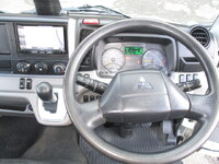 三菱ふそうキャンター平ボディ小型（2t・3t）[写真26]