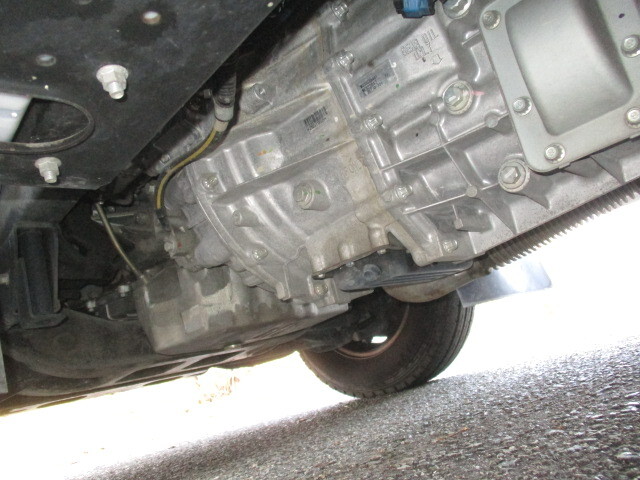 三菱ふそうキャンター平ボディ小型（2t・3t）[写真35]