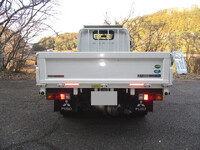 三菱ふそうキャンター平ボディ小型（2t・3t）[写真05]