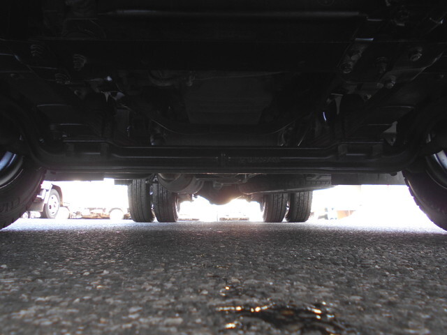 三菱ふそうキャンターダンプ小型（2t・3t）[写真23]