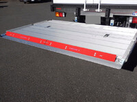 三菱ふそうファイター冷凍車（冷蔵車）中型（4t）[写真34]