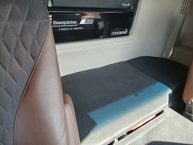 日野プロフィアアルミウイング大型（10t）[写真25]