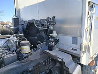 日野プロフィアアルミウイング大型（10t）[写真28]