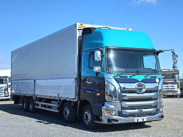 日野プロフィアアルミウイング大型（10t）[写真03]