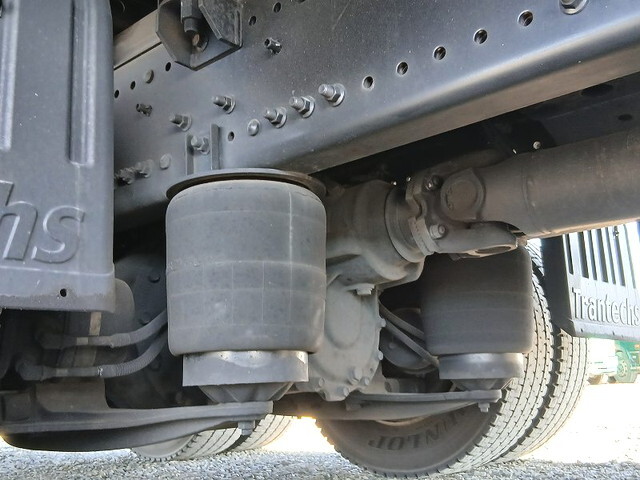 日野プロフィアアルミウイング大型（10t）[写真31]