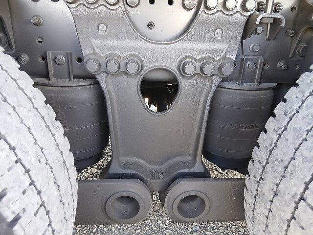 日野プロフィアアルミウイング大型（10t）[写真32]