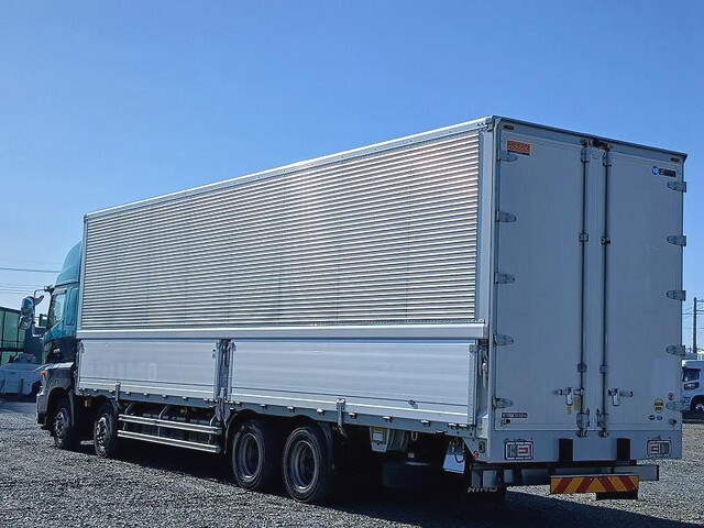 日野プロフィアアルミウイング大型（10t）[写真04]