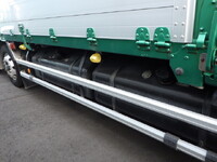 いすゞギガアルミウイング大型（10t）[写真25]