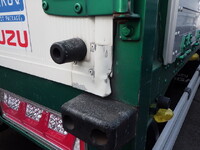 いすゞギガアルミウイング大型（10t）[写真31]