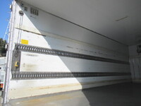 日野レンジャー冷凍車（冷蔵車）中型（4t）[写真12]