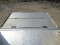 日野レンジャー冷凍車（冷蔵車）中型（4t）[写真19]