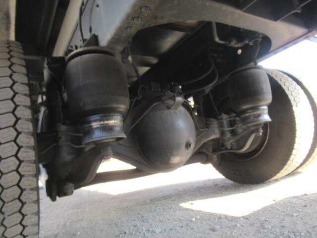 日野レンジャー冷凍車（冷蔵車）中型（4t）[写真20]