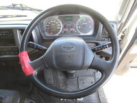 日野レンジャー冷凍車（冷蔵車）中型（4t）[写真29]