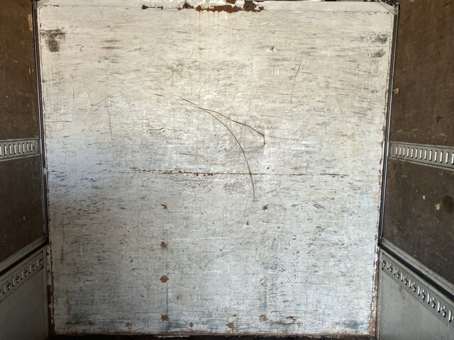 いすゞフォワードアルミウイング中型（4t）[写真13]