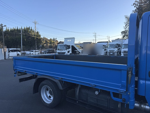 トヨタトヨエースダブルキャブ（Wキャブ）小型（2t・3t）[写真13]