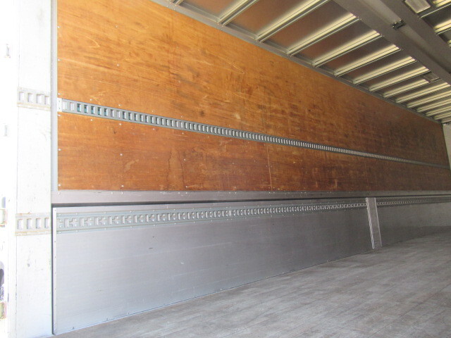 日野プロフィアアルミウイング大型（10t）[写真10]