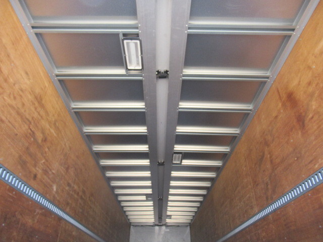 日野プロフィアアルミウイング大型（10t）[写真11]