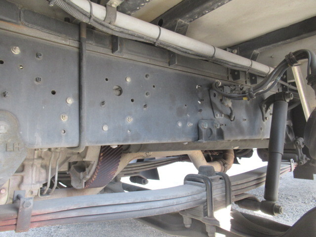 日野プロフィアアルミウイング大型（10t）[写真21]