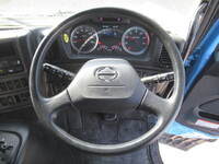 日野プロフィアアルミウイング大型（10t）[写真28]