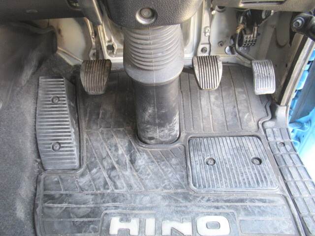 日野プロフィアアルミウイング大型（10t）[写真33]