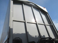 日野プロフィアアルミウイング大型（10t）[写真38]