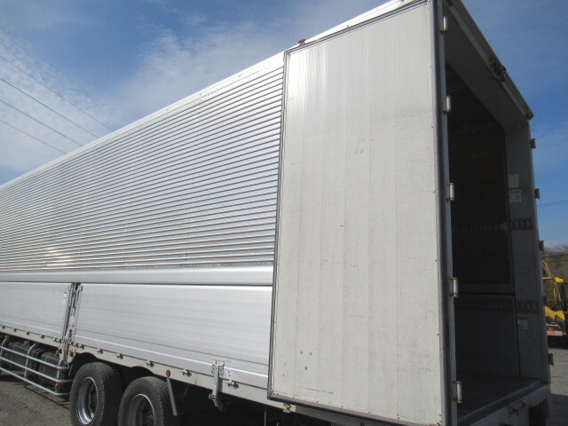 日野プロフィアアルミウイング大型（10t）[写真07]