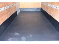 トヨタダイナパネルバン小型（2t・3t）[写真18]