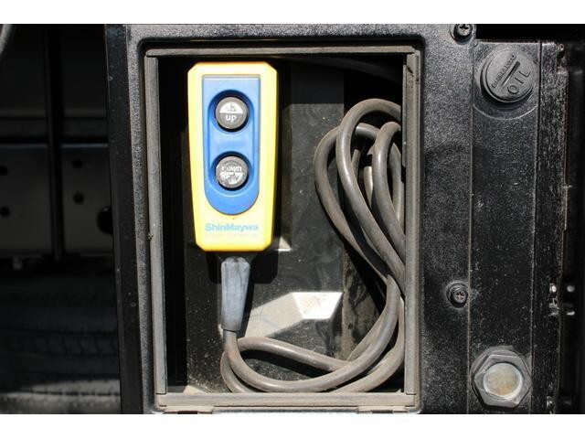 トヨタダイナパネルバン小型（2t・3t）[写真39]