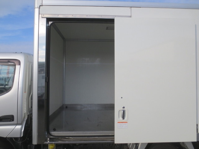 トヨタトヨエース保冷バン小型（2t・3t）[写真10]