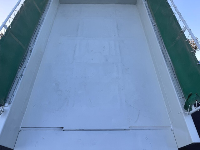 いすゞフォワードダンプ中型（4t）[写真11]