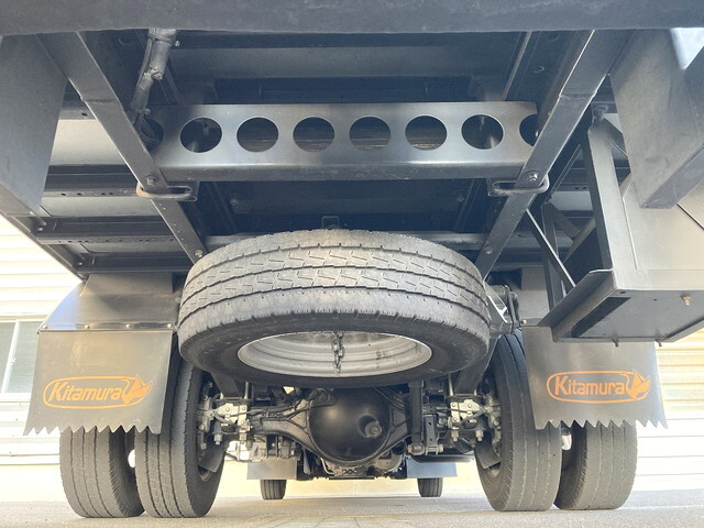 いすゞエルフパネルバン小型（2t・3t）[写真11]