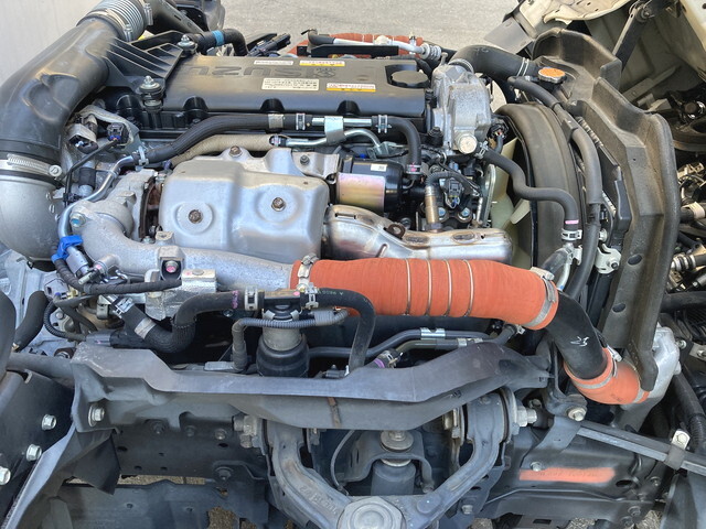 いすゞエルフパネルバン小型（2t・3t）[写真27]