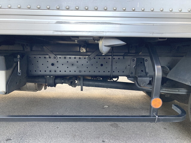 いすゞエルフパネルバン小型（2t・3t）[写真28]