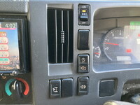 いすゞエルフパネルバン小型（2t・3t）[写真35]