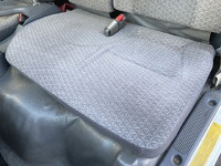 いすゞエルフパネルバン小型（2t・3t）[写真39]