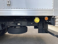 いすゞエルフパネルバン小型（2t・3t）[写真10]