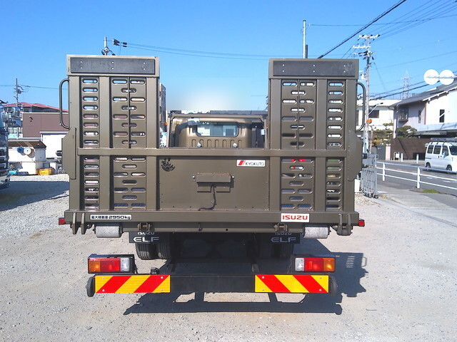 いすゞエルフセーフティローダー小型（2t・3t）[写真07]