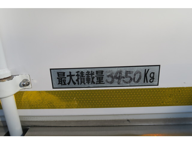 日野デュトロ冷凍車（冷蔵車）小型（2t・3t）[写真18]