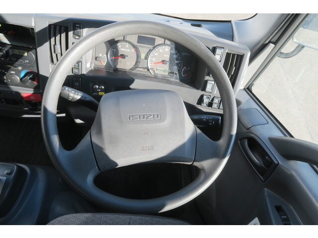 日野デュトロ冷凍車（冷蔵車）小型（2t・3t）[写真27]