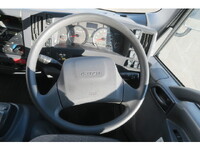 日野デュトロ冷凍車（冷蔵車）小型（2t・3t）[写真28]