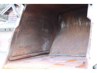 いすゞフォワードパッカー車（塵芥車）中型（4t）[写真17]