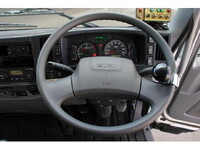 いすゞフォワードパッカー車（塵芥車）中型（4t）[写真30]