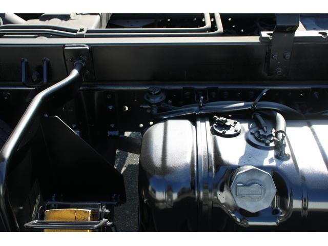 いすゞエルフパッカー車（塵芥車）小型（2t・3t）[写真20]