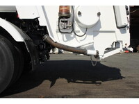 いすゞエルフパッカー車（塵芥車）小型（2t・3t）[写真23]