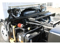 いすゞエルフパッカー車（塵芥車）小型（2t・3t）[写真25]